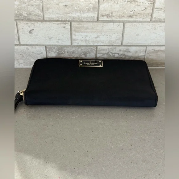 kate spade Black Zip Wallet with Gold Plaque - Picture 2 of 8